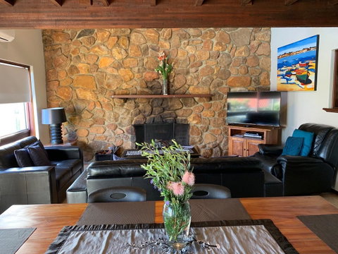 Beachside Prevelly Villas - Melbourne Tourism 17