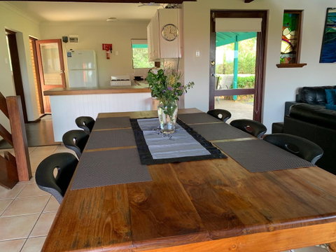 Beachside Prevelly Villas - Melbourne Tourism 24
