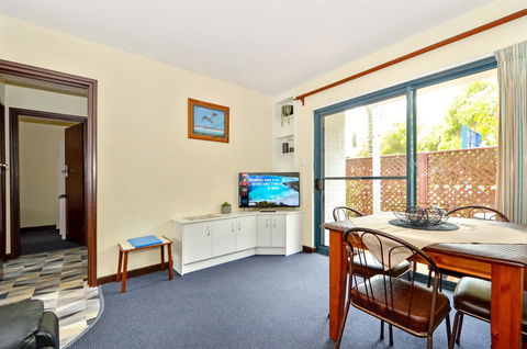 Dolphin Lodge Albany - Self Contained Apartments At Middleton Beach - Melbourne Tourism 27