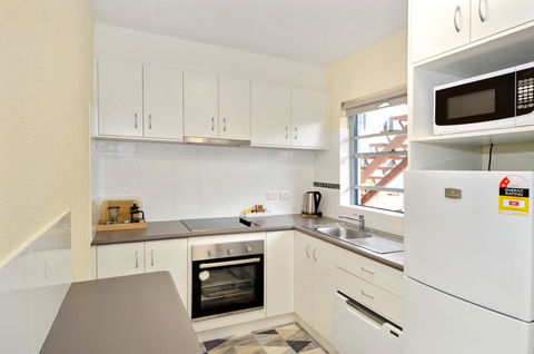 Dolphin Lodge Albany - Self Contained Apartments At Middleton Beach - Melbourne Tourism 12