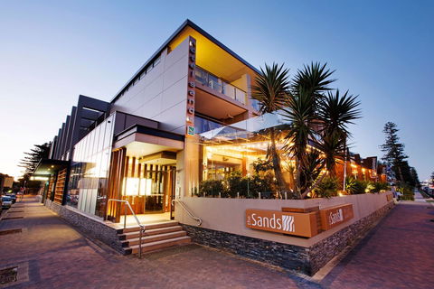 Narrabeen Sands Hotel By Nightcap Plus - Melbourne Tourism 4