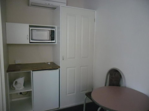 Ben Chifley Motor Inn - Melbourne Tourism 37