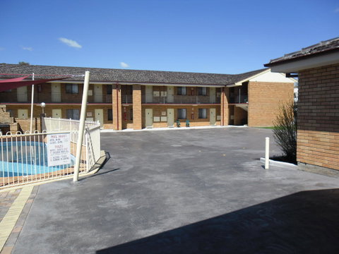 Ben Chifley Motor Inn - Melbourne Tourism 35