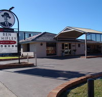 Ben Chifley Motor Inn - Melbourne Tourism