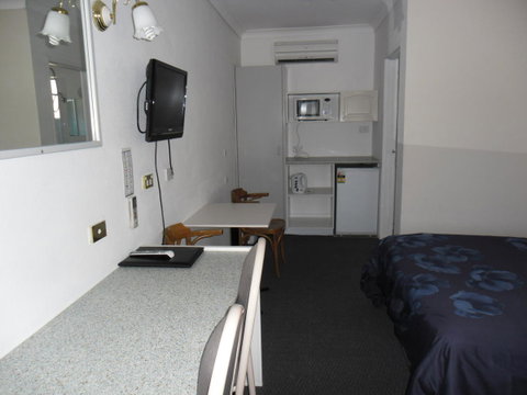 Ben Chifley Motor Inn - Melbourne Tourism 31