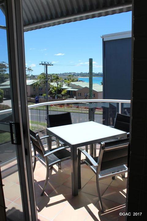 Mollymook Cove Apartments - Melbourne Tourism 18