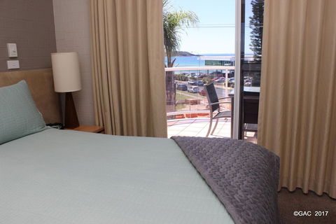 Mollymook Cove Apartments - Melbourne Tourism 6