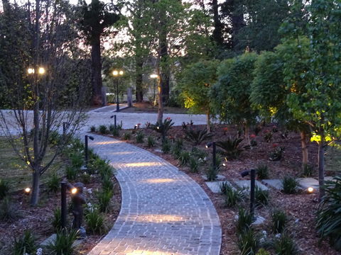 Romanz In The Valley (Luxury B&B) - Melbourne Tourism 28