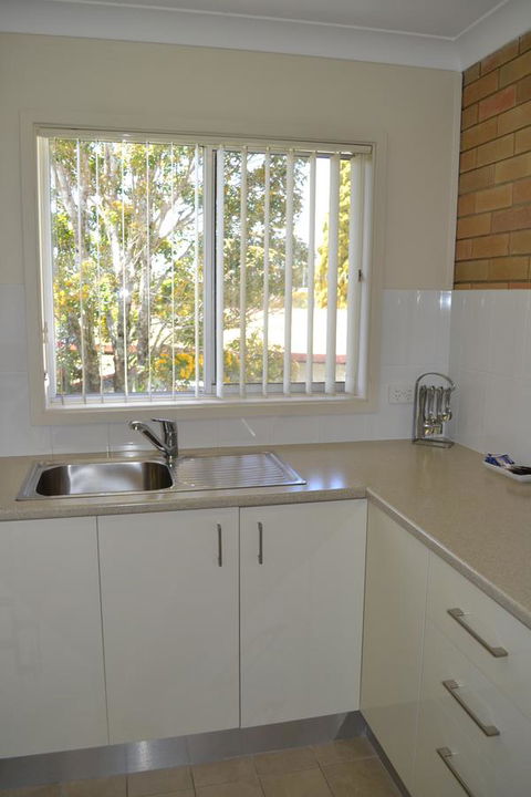 Sundial Holiday Units - Melbourne Tourism 29