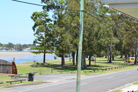 Sundial Holiday Units - Melbourne Tourism 5