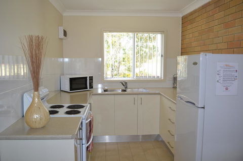 Sundial Holiday Units - Melbourne Tourism 20