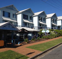 Breakers Apartments - Melbourne Tourism