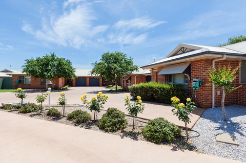 Colonial Court Villas - Melbourne Tourism 28