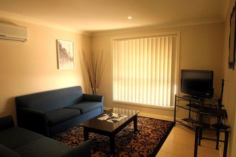 Colonial Court Villas - Melbourne Tourism 31