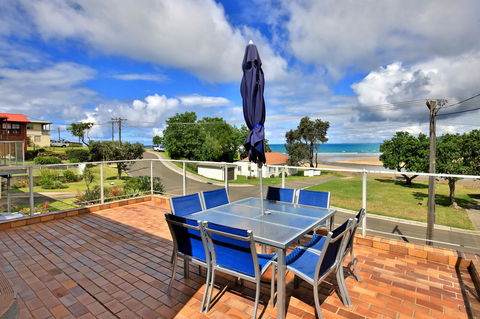 The Rotunda, Gerroa - Melbourne Tourism 1