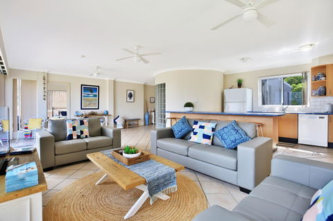 The Rotunda, Gerroa - Melbourne Tourism 5