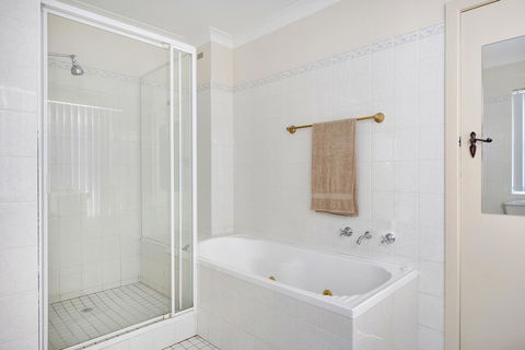 The Rotunda, Gerroa - Melbourne Tourism 24