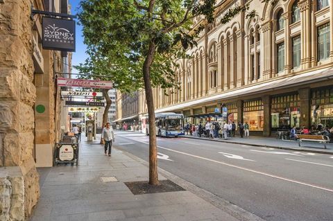 YEHS Hotel Sydney QVB - Melbourne Tourism 4