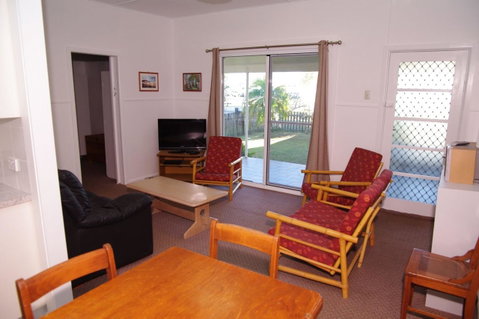 Fleur Cottage, 7 Willow Street - Melbourne Tourism 6