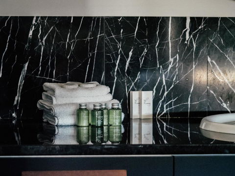 Waves Byron Bay - Melbourne Tourism 17