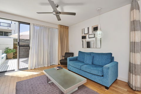 Waves Byron Bay - Melbourne Tourism 40