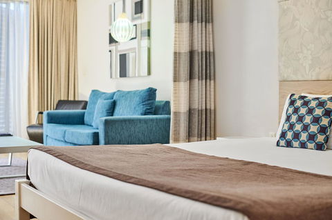 Waves Byron Bay - Melbourne Tourism 36