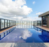 Japanese Style waterfront apt wt rooftop pool - Melbourne Tourism