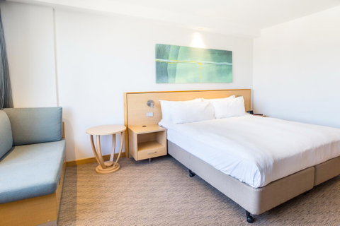 Crowne Plaza Sydney Coogee Beach, An IHG Hotel - Melbourne Tourism 6