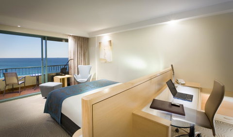 Crowne Plaza Sydney Coogee Beach, An IHG Hotel - Melbourne Tourism 13
