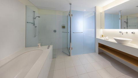 Oaks Cypress Lakes Resort - Melbourne Tourism 7
