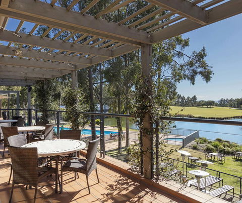 Oaks Cypress Lakes Resort - Melbourne Tourism 24