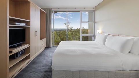 Oaks Cypress Lakes Resort - Melbourne Tourism 6