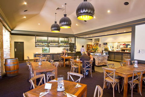 Potters Apartments - Melbourne Tourism 36