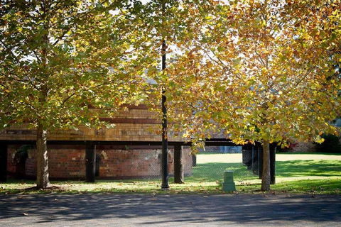 Potters Apartments - Melbourne Tourism 38