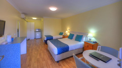 Pelican Motor Inn - Melbourne Tourism 5