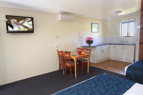 Pelican Motor Inn - Melbourne Tourism 37