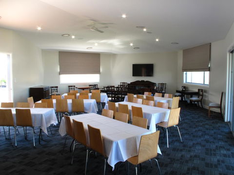Hunter Oasis - Melbourne Tourism 6
