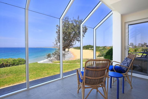Neptune I Absolute Beachfront I Stunning Views - Melbourne Tourism 4