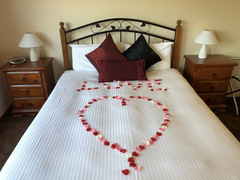 Nightingale Villas - Melbourne Tourism 6