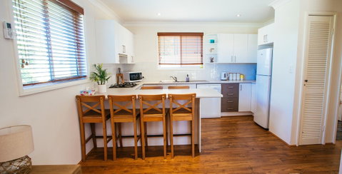 Sunbaker Pet Friendly Awards Finalist 4 Mins Walk To Culburra Beach - Melbourne Tourism 13