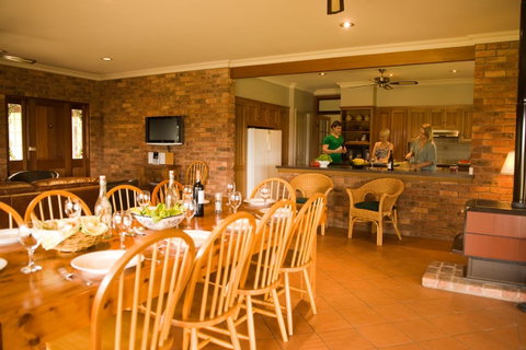 Ironstone Estate Lovedale - Melbourne Tourism 37