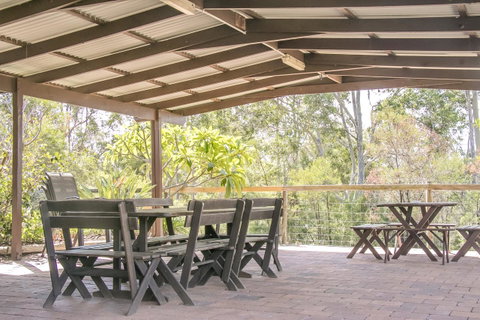 Ironstone Estate Lovedale - Melbourne Tourism 7