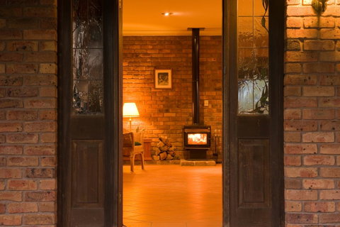 Ironstone Estate Lovedale - Melbourne Tourism 39