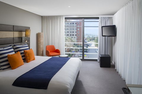Novotel Newcastle Beach - Melbourne Tourism 13