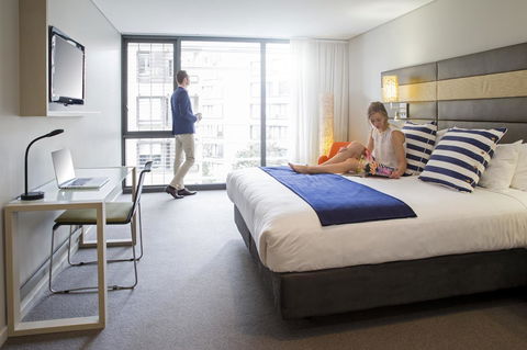 Novotel Newcastle Beach - Melbourne Tourism 11