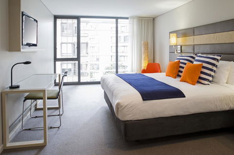 Novotel Newcastle Beach - Melbourne Tourism 9