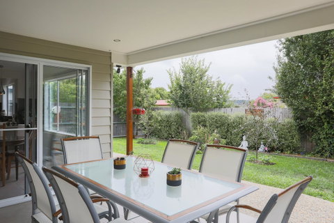 Armidale Cottage - House 2 - Melbourne Tourism 4