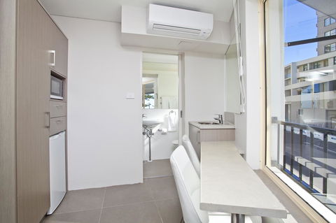 Manly Paradise Motel & Apartments - Melbourne Tourism 6