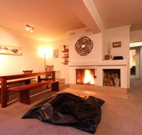 Full Circle Apartments - Melbourne Tourism