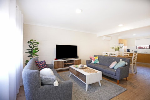 Abode @ Culburra - Pet Friendly - 4 Mins To Beach - Melbourne Tourism 0